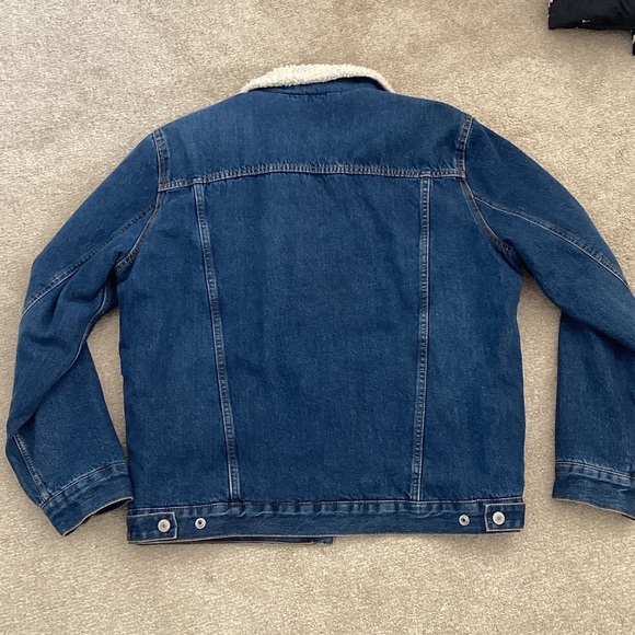 GAP Dark Blue Denim Jacket with Cream Sherpa Collar - Picture 4 of 4